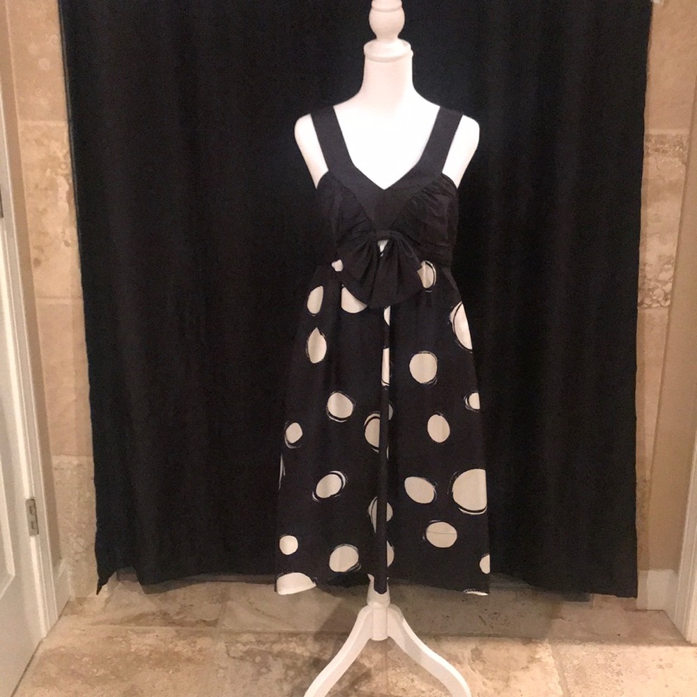 Donna Morgan size 8 100% silk dress